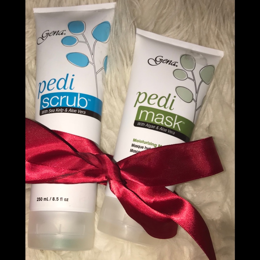 Pedi scrub and Pedí mask